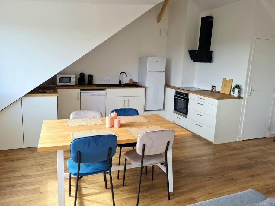 Appartement Avec Vue Fougeres Ngoại thất bức ảnh